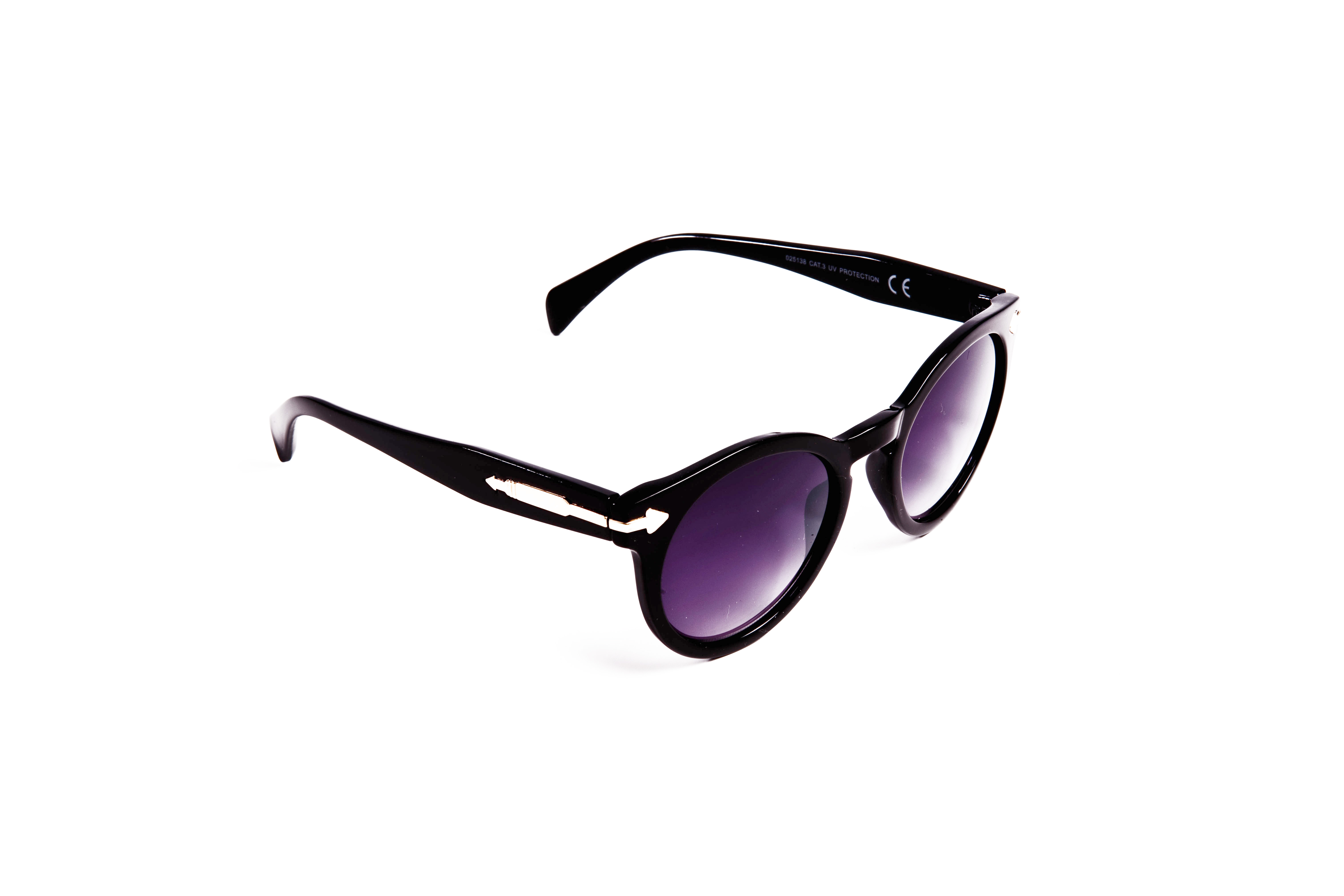 lunettes de soleil style retro à monture noire et branches liege - GL