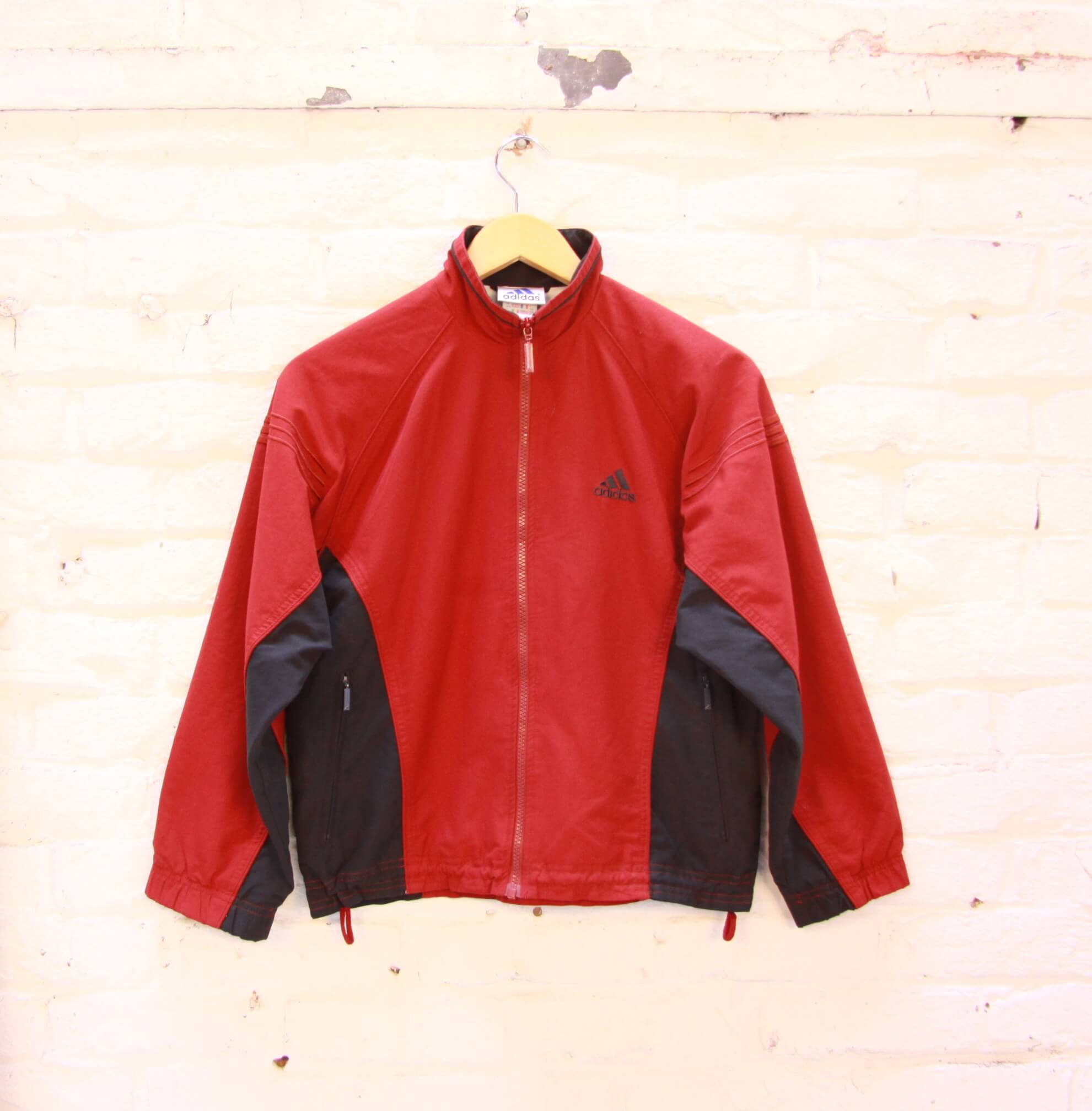 veste adidas noir et rouge
