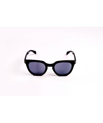 Lunettes de soleil noire avec nez clef