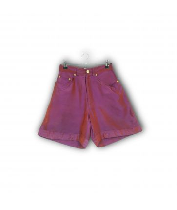 Short uni violet